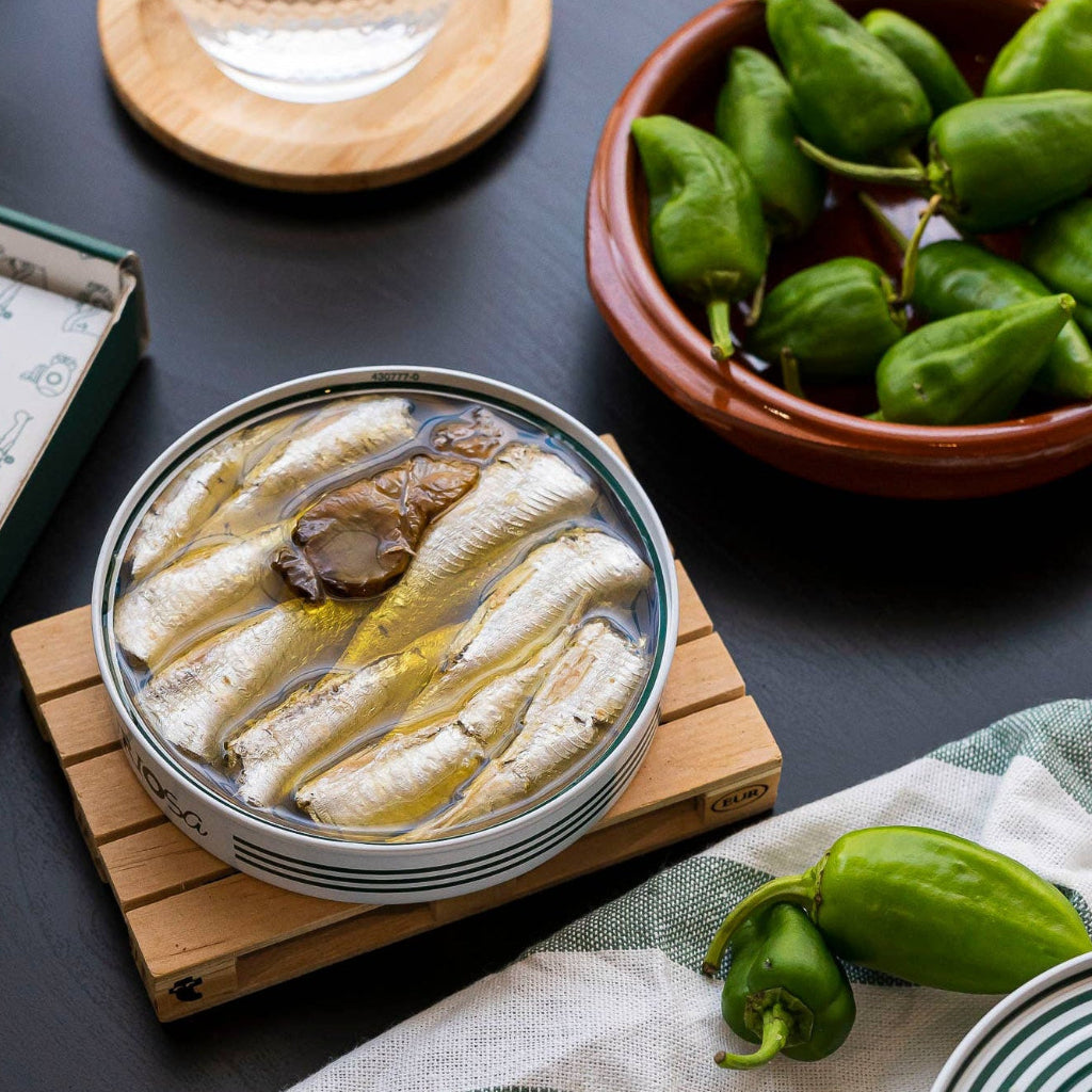 Sardinillas mit Pimiento de Padrón 10–14 Stück La Curiosa La Curiosa