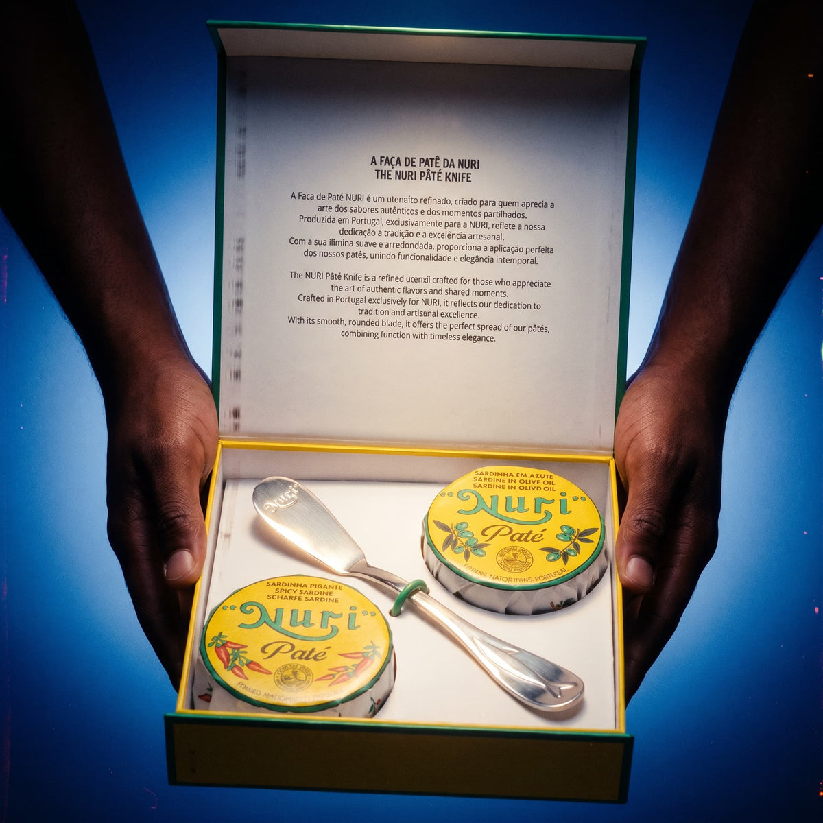 NURI Paté Giftpack (Exklusives Geschenkset: Pastetenmesser & 2 Sardinen-Patés) Nuri